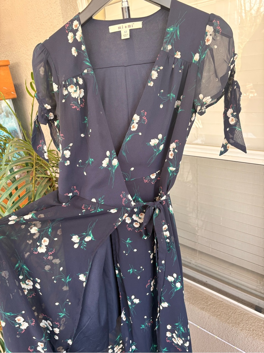 miami navy floral wrap midi dress - Picture 2 of 8